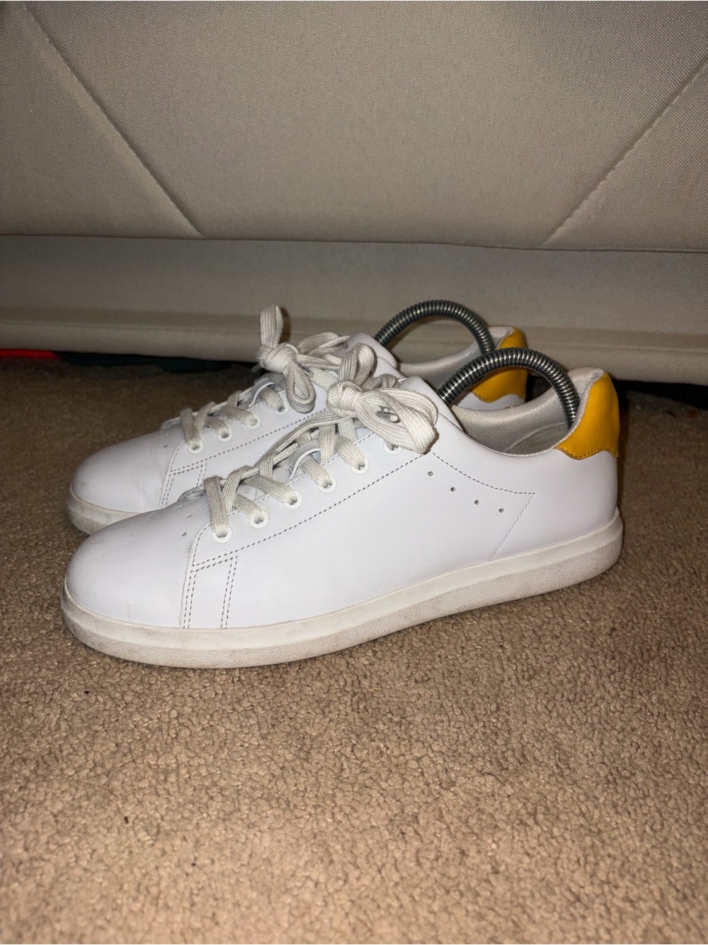 Women’s White/Yellow Tory Burch Howell Court sneakers Leather Sz 9M